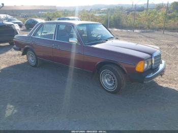  Salvage Mercedes-Benz 300