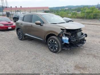  Salvage Nissan Kicks
