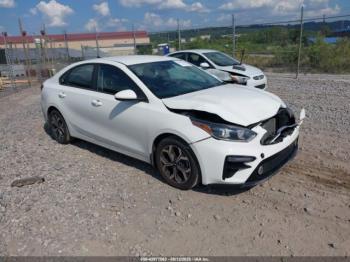  Salvage Kia Forte