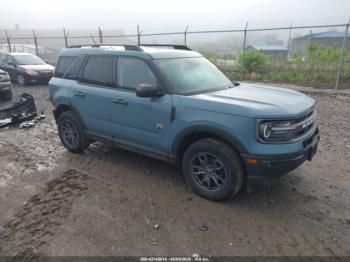  Salvage Ford Bronco