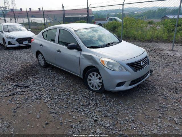  Salvage Nissan Versa