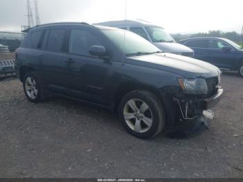  Salvage Jeep Compass