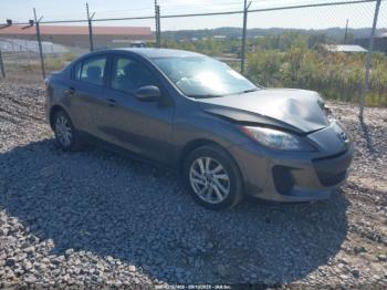  Salvage Mazda Mazda3