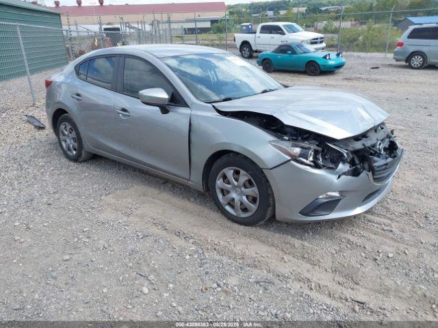  Salvage Mazda Mazda3