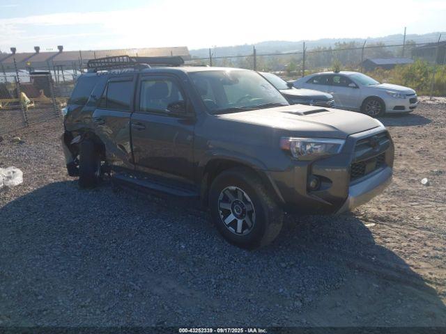  Salvage Toyota 4Runner