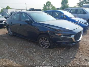  Salvage Mazda Mazda3