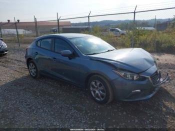  Salvage Mazda Mazda3