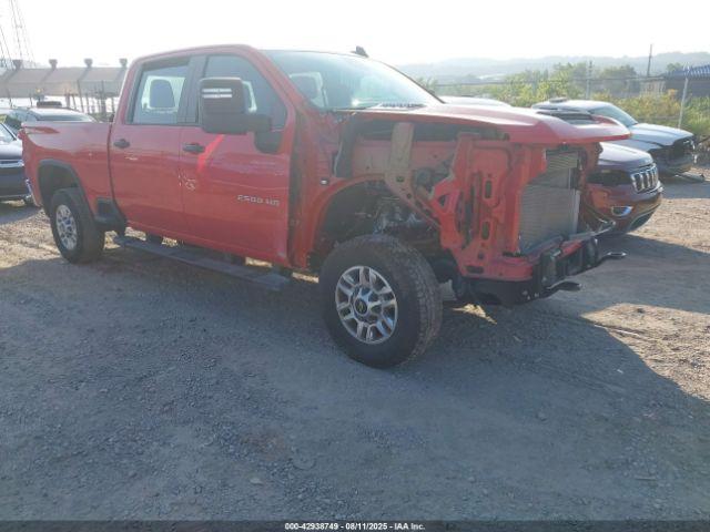  Salvage Chevrolet Silverado 2500