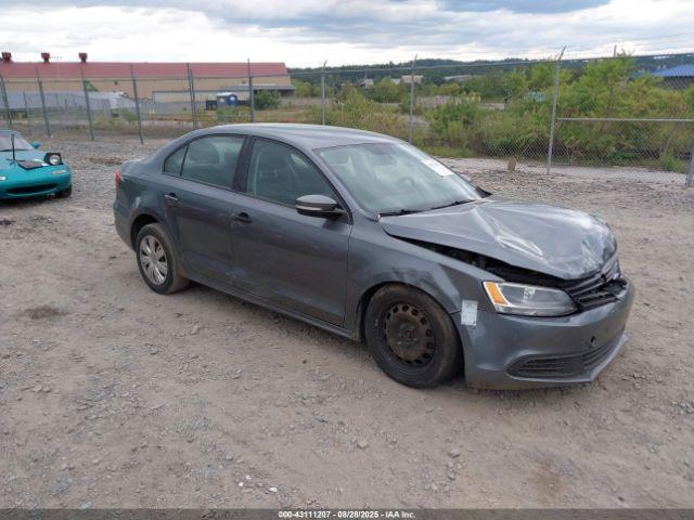  Salvage Volkswagen Jetta