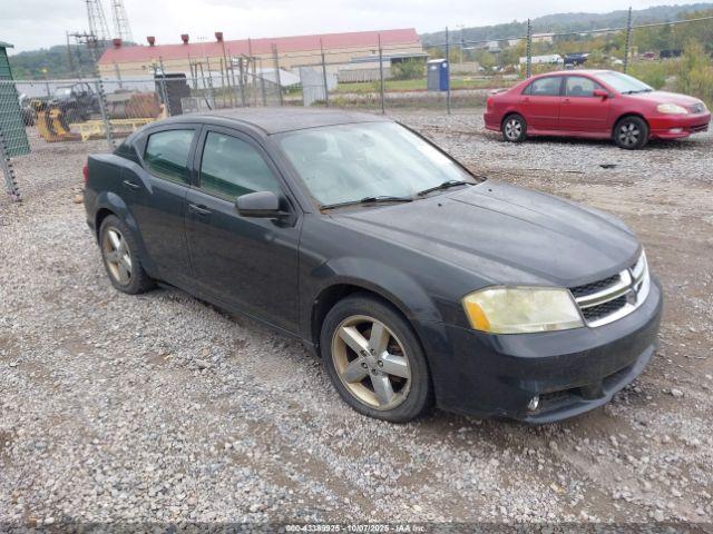 Salvage Dodge Avenger