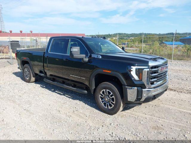  Salvage General Motors Sierra 2500HD