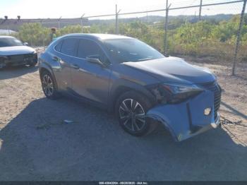  Salvage Lexus Ux