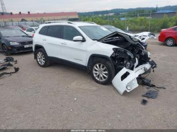  Salvage Jeep Cherokee