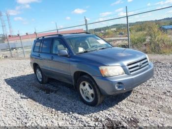  Salvage Toyota Highlander
