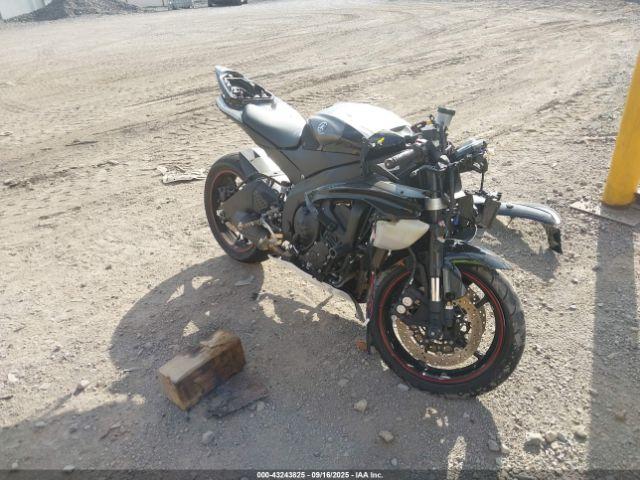  Salvage Yamaha Yzfr6
