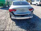 Chrysler 200 Limited Image 6