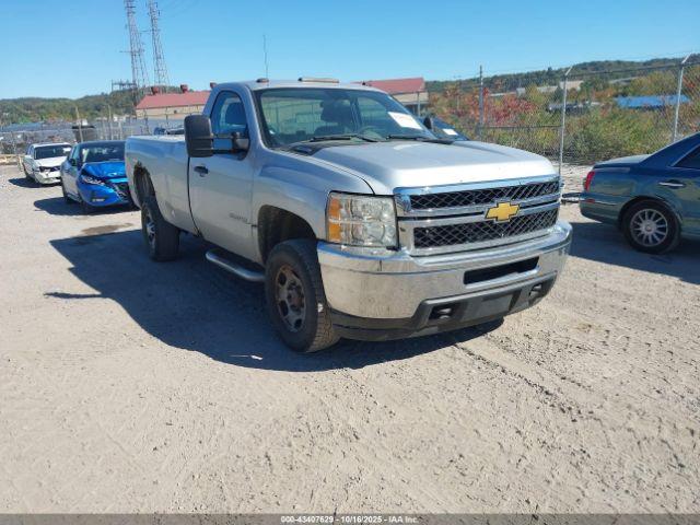  Salvage Chevrolet Silverado 2500