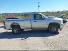 Chevrolet Silverado 2500 Work Truck Image 16
