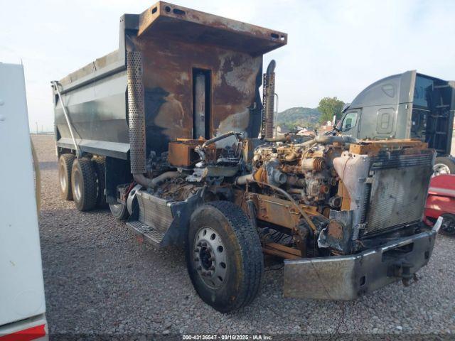  Salvage Kenworth Construction