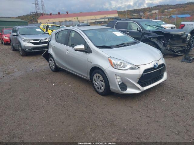  Salvage Toyota Prius c