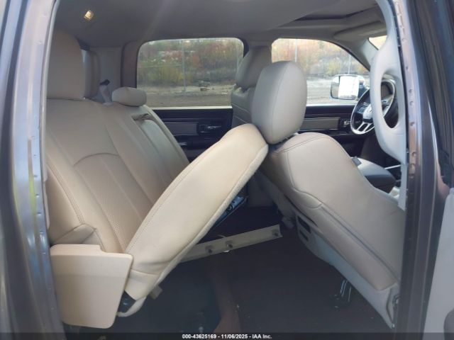 Ram 1500 Laramie  4x4 5'7 Box Image 8