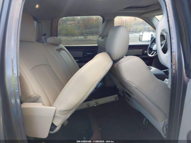 Ram 1500 Laramie  4x4 5'7 Box Image 8