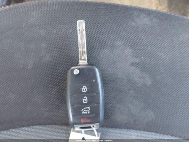 Kia Sportage Lx Image 4