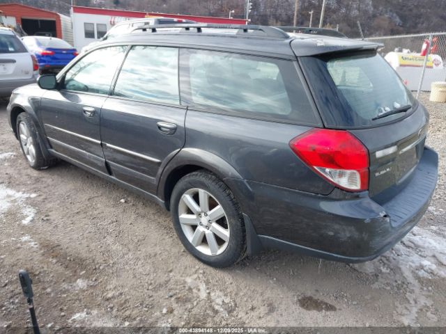 Subaru Outback Image 2