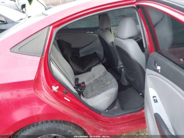 Hyundai ACCENT Gls Image 4