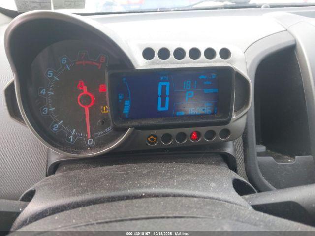 Chevrolet Sonic 2ls Image 7