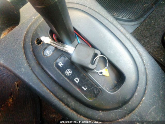 Nissan Versa 1.6 S+ Image 2