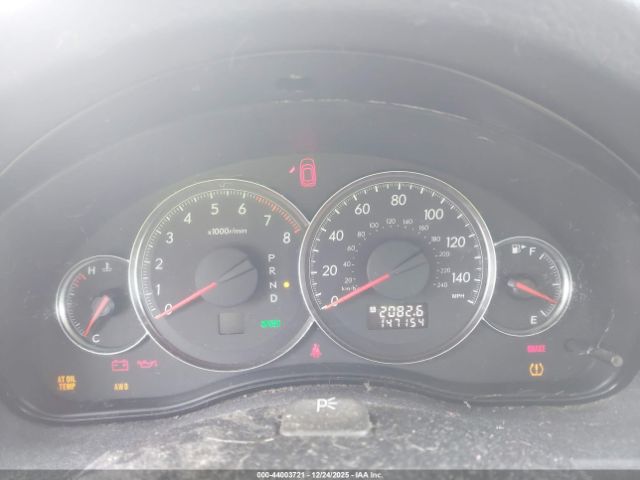 Subaru Outback 2.5i Image 11