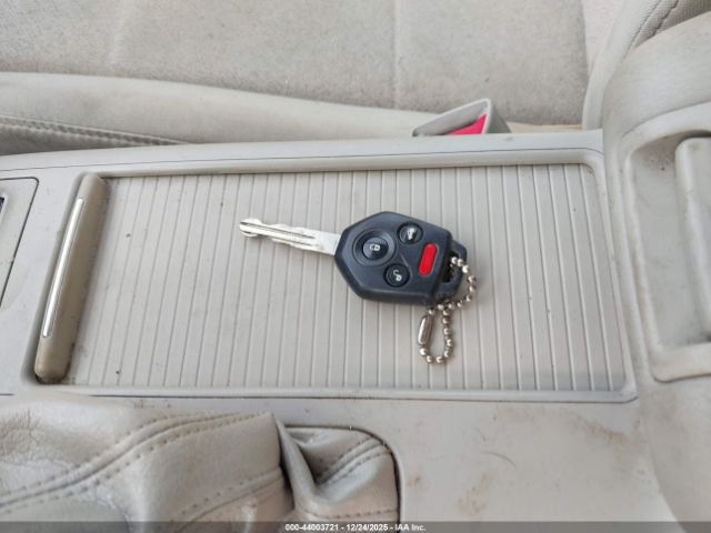 Subaru Outback 2.5i Image 2