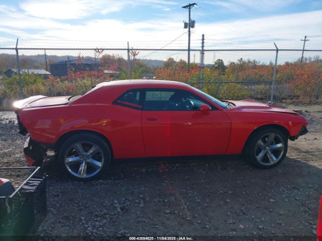 Dodge Challenger Sxt Image 14