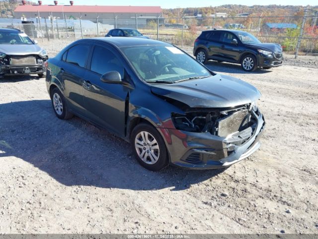 Chevrolet Sonic Fwd  Ls Image 1