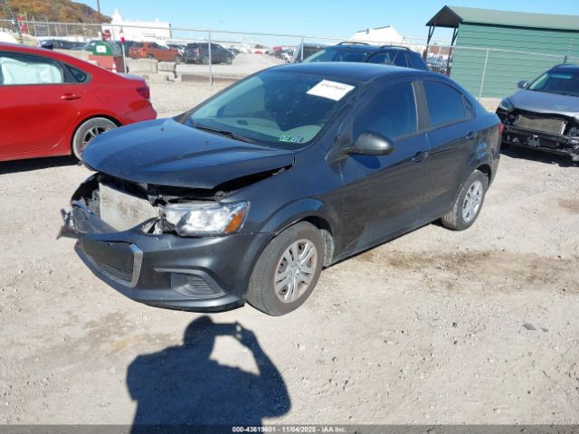 Chevrolet Sonic Fwd  Ls Image 3