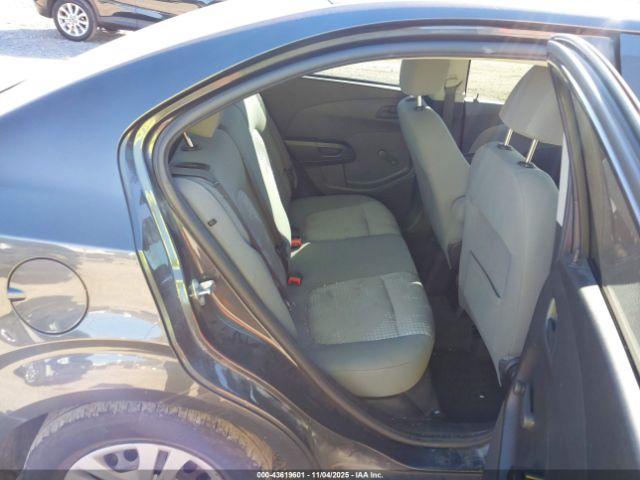 Chevrolet Sonic Fwd  Ls Image 8