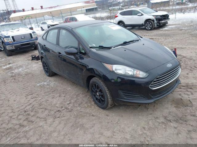  Salvage Ford Fiesta