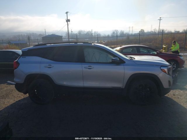 GMC Terrain Awd Sle Image 14