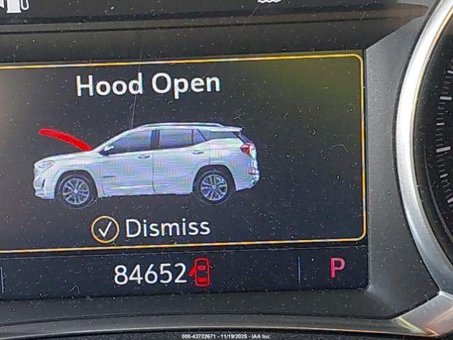 GMC Terrain Awd Sle Image 2