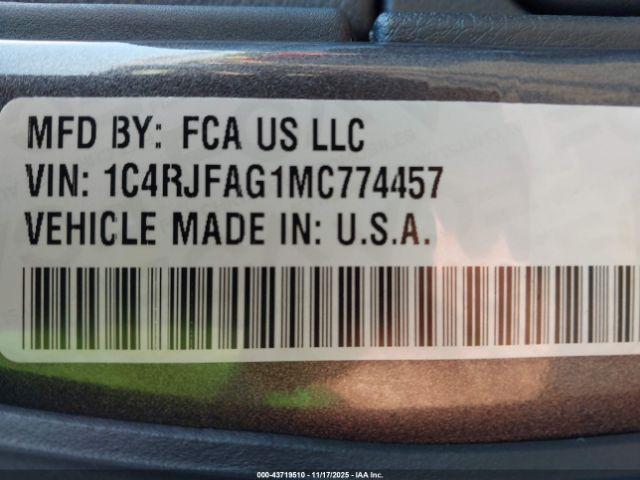 Jeep Grand Cherokee Laredo X 4x4 Image 8