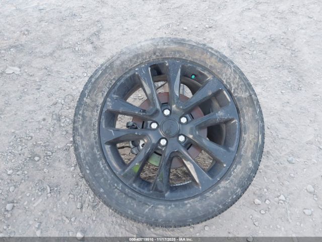 Jeep Grand Cherokee Laredo X 4x4 Image 14