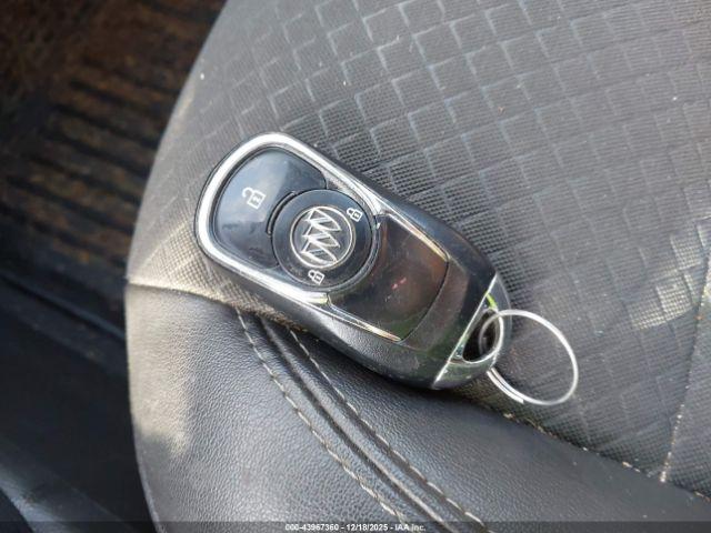 Buick Encore Preferred Image 6