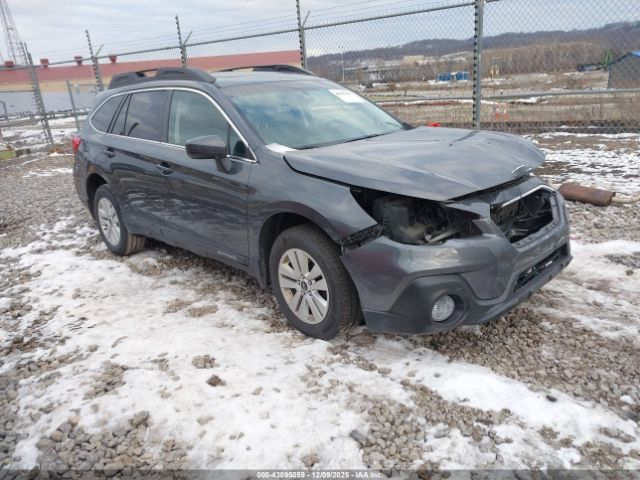 Subaru Outback 2.5i Premium Image 1