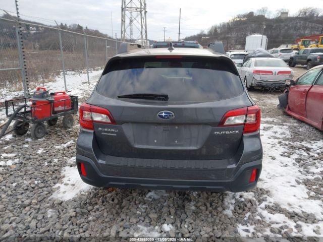 Subaru Outback 2.5i Premium Image 14