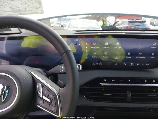 Buick Enclave Preferred Image 7