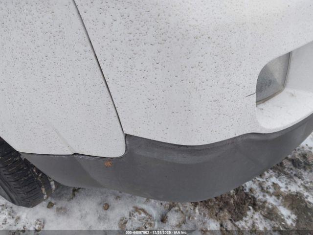 Saturn Vue V6 Image 6