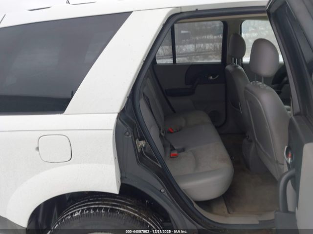 Saturn Vue V6 Image 5