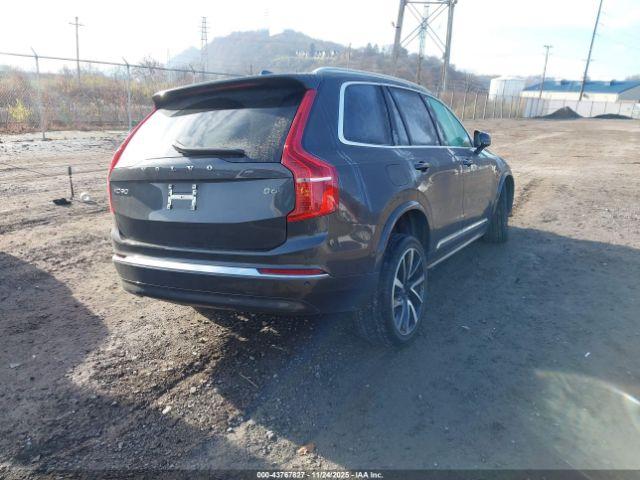 Volvo XC90 B6 Ultimate Bright Theme 7-seater Image 3