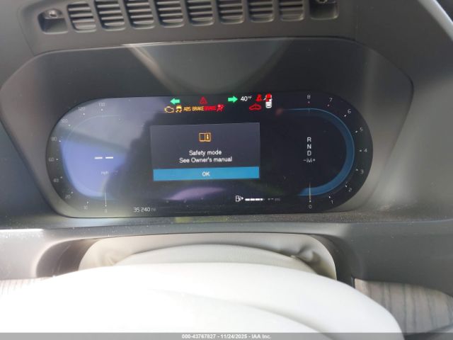 Volvo XC90 B6 Ultimate Bright Theme 7-seater Image 6